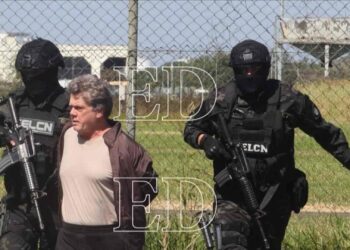 Após prisão na Bolívia, apontado como chefão do PCC é extraditado ao Brasil em avião da Polícia Federal