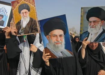 Funeral do ex-líder supremo do Irã, Ali Khamenei, é marcado para julho