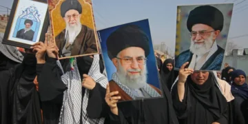 Funeral do ex-líder supremo do Irã, Ali Khamenei, é marcado para julho