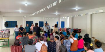 Prefeitura de Alcinópolis entrega cobertores a famílias em situação de vulnerabilidade social