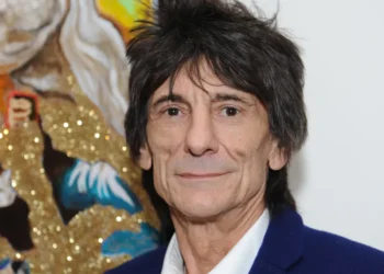 Ronnie Wood confirma show solo em São Paulo; apresentação não será dos Rolling Stones
