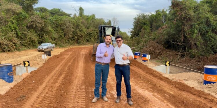 Parceria entre Costa Rica e Alcinópolis entrega ponte de concreto e melhora acesso à região produtora do Engano
