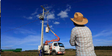 Câmara de Costa Rica solicita modernização da rede elétrica em comunidades rurais