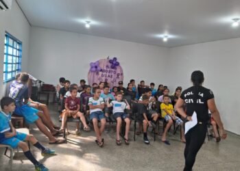 Assistência Social e Polícia Civil promovem ações de conscientização com idosos e crianças em Alcinópolis