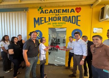 Costa Rica inaugura primeira academia completa para idosos no Centro de Convivência