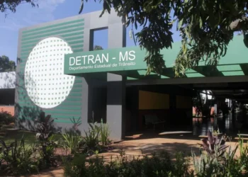 Detran-MS prevê R$ 21,9 milhões para reforçar sinalização viária em 40 municípios