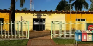 Figueirão recebe propostas para compra de alimentos destinados a quatro secretarias
