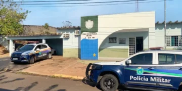 Homem é esfaqueado em praça de Camapuã e transferido para Campo Grande