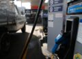 Petróleo passa de US$ 107 e aumenta pressão sobre mercado de combustíveis