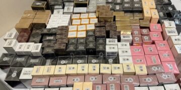 Operação mira grupo suspeito de movimentar mais de R$ 300 milhões com comércio ilegal de perfumes