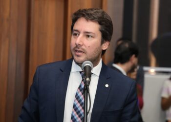 Projetos na Assembleia propõem divulgar prazos e resultados dos serviços estaduais