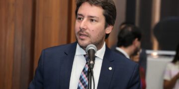 Projetos na Assembleia propõem divulgar prazos e resultados dos serviços estaduais