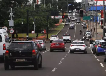 Licenciamento de veículos com placa final 0 vence nesta sexta-feira em MS
