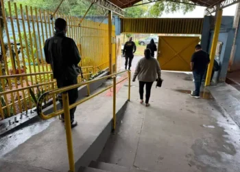 Escolas usadas na eleição ficam sem aulas pela manhã em Campo Grande