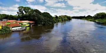 Rio Dourados ultrapassa cota de alerta; Miranda segue próximo do nível de emergência