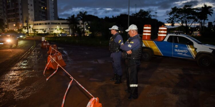 Campo Grande inicia levantamento dos estragos após temporal com granizo