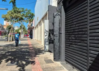 Serviços de MS recuam 6,9% em agosto, apesar de recuperação na comparação mensal