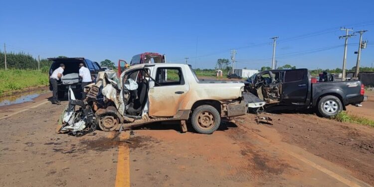 Polícia investiga ultrapassagem proibida em acidente com dois mortos na BR-262